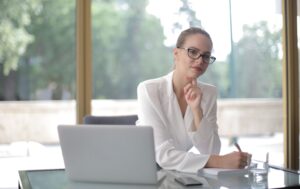 Why Most Women Still Don’t Trust Crypto (And What Actually Changed My Mind)